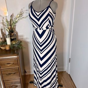BLUE AND WHITE STRIPE SUMMER DRESS